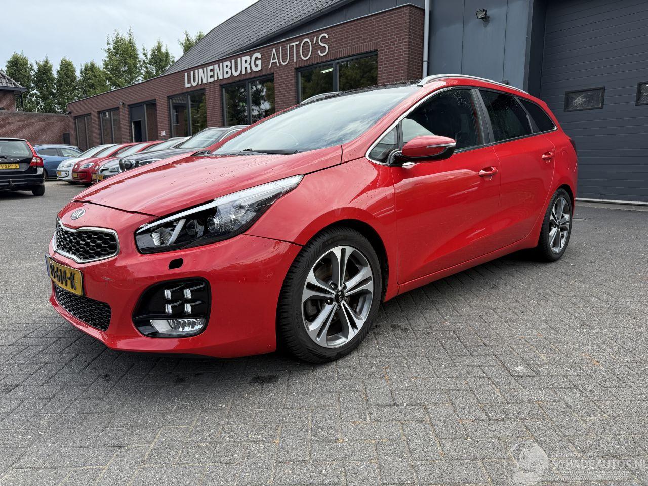 Kia Cee d 1.0 T-GDi GT-Line PANORAMADAK