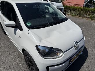 Volkswagen Up! 1.0 high up! BlueMotion picture 14