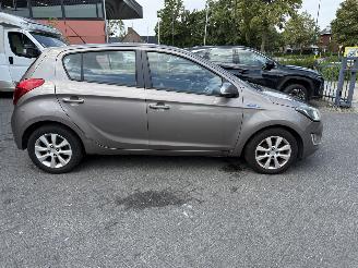 Hyundai I-20 1.2i i-Deal (Hatchback 5-dr.) picture 6