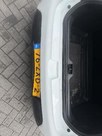 Renault Clio 0.9 TCe ECO Collection (Hatchback 5-dr.) picture 7