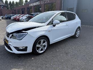 uszkodzony samochody osobowe Seat Ibiza 1.0 EcoTSI FR Connect (Hatchback 5-dr.) 2015/11