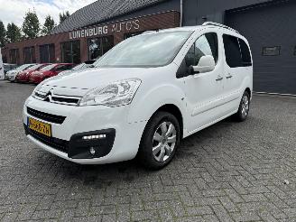 Unfallwagen Citroën Berlingo 1.2 PureTech Feel (MPV 5-dr.) 2017/11