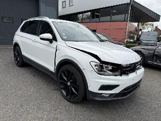 Volkswagen Tiguan 1.4 TSI  PANORAMADAK Connected Series picture 7