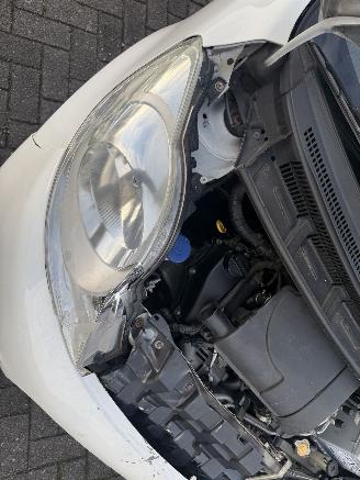 Peugeot 107 1.0 Active (Hatchback 5-dr.) picture 13