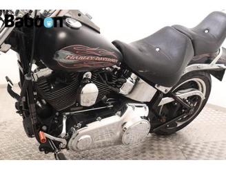 Harley-Davidson  FXSTC Softail Custom picture 21