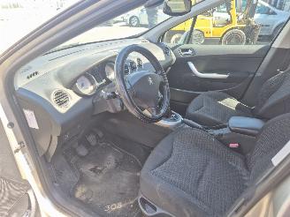 Peugeot 308 1.6 vti  7 PERSOONS picture 12