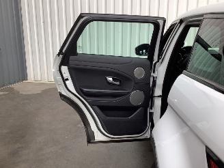 Land Rover Range Rover Evoque Zeer nette auto /  APK verloopdatum: 08-02-2026 picture 12