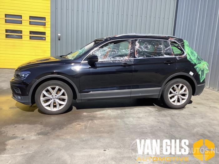 Volkswagen Tiguan Tiguan (AD1), SUV, 2016 / 2024 1.5 TSI 16V Evo BlueMotion Technology