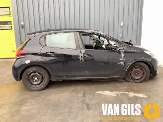 Peugeot 208 208 I (CA/CC/CK/CL), Hatchback, 2012 / 2019 1.2 Vti 12V PureTech 82 picture 1