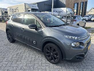 Vaurioauto  passenger cars Citroën C3 1.2 PureTech Shine 2017/9