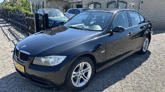 BMW 3-serie 318I picture 3