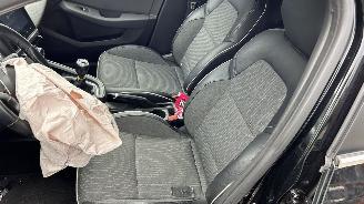 Renault Clio 1.0 TCe Intense picture 10