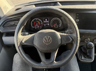 Volkswagen Transporter 2.0 TDI 81KW picture 18