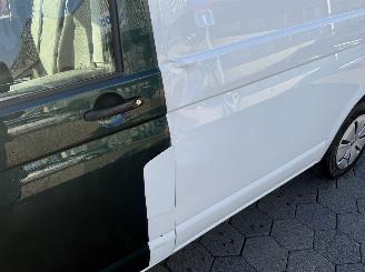 Volkswagen Transporter 2.0 TDI 81KW picture 8