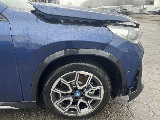 BMW iX1 xDrive30 Launch Edition 67 kWh picture 12