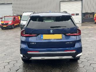 BMW iX1 xDrive30 Launch Edition 67 kWh picture 6