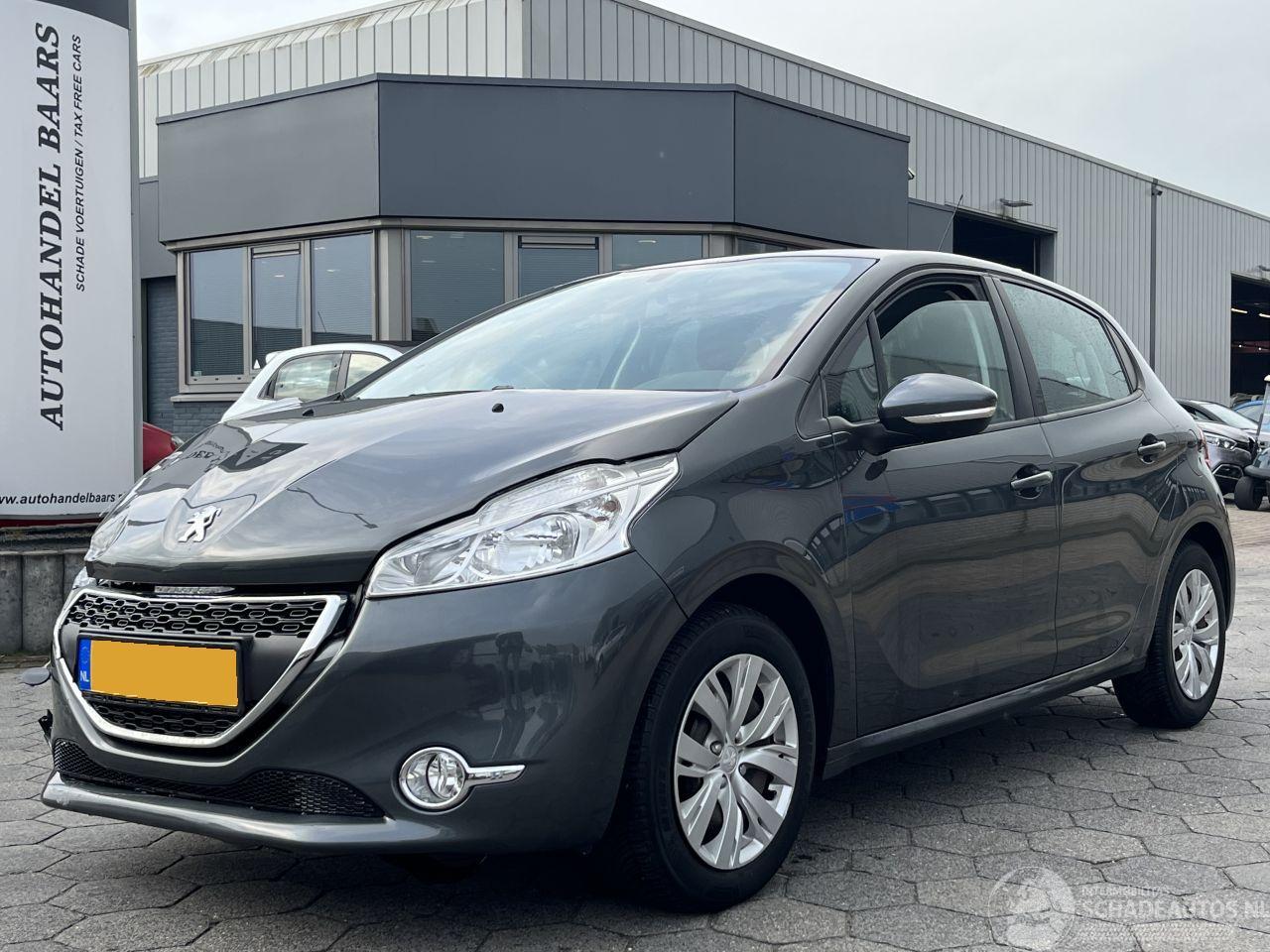 Peugeot 208 1.2 PureTech Style Pack