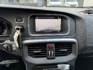 Volvo V-40 1.6 T3 R-Design picture 18