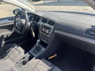Volkswagen Golf 1.0 TSI Connected Series AUTOMAAT picture 13