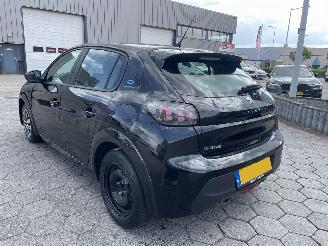 Peugeot e-208 EV Active 50 kWh picture 4