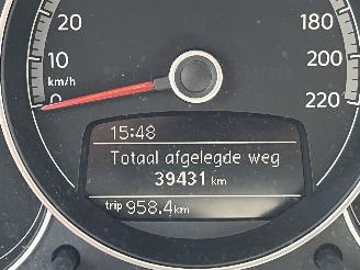 Volkswagen Up! 1.0 picture 17