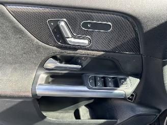 Mercedes GLA 250 e AMG Line AUTOMAAT picture 18