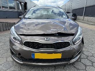 Kia Cee d Sportswagon 1.0 T-GDi First Edition picture 2