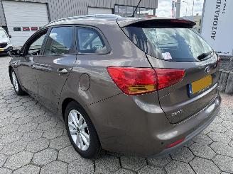 Kia Cee d Sportswagon 1.0 T-GDi First Edition picture 5