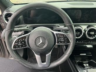 Mercedes A-klasse 250 e Premium AUTOMAAT picture 15