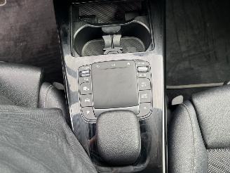 Mercedes A-klasse 250 e Premium AUTOMAAT picture 17