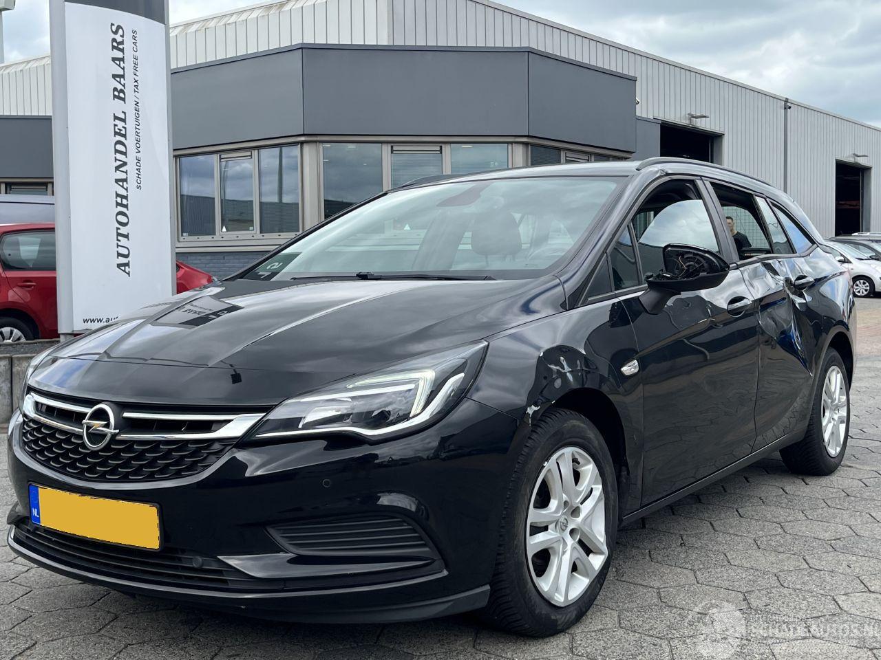 Opel Astra Sports Tourer 1.0 Turbo Online Edition