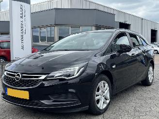Unfallwagen Opel Astra Sports Tourer 1.0 Turbo Online Edition 2018/11