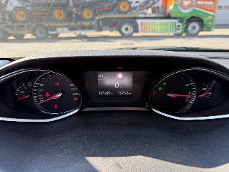 Peugeot 308 SW 1.2 PureTech Blue Lease Allure picture 19