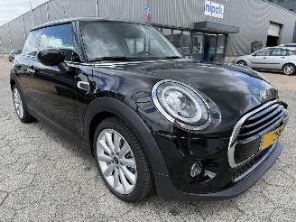Mini Cooper AUTM!! 1.5 Cooper Pepper picture 3