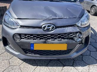 Hyundai I-10 1.0i Comfort picture 8