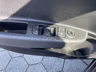 Hyundai I-10 1.0i Comfort picture 14