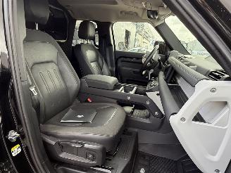 Landrover Defender Urban package 2.0 D240 110 SE picture 13