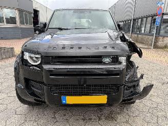 Landrover Defender Urban package 2.0 D240 110 SE picture 2