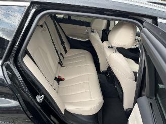 BMW 3-serie Touring 320e picture 12