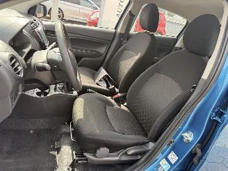 Mitsubishi Space-star 1.2 Connect+ picture 10
