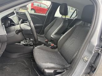 Opel Corsa 1.2 Elegance picture 8