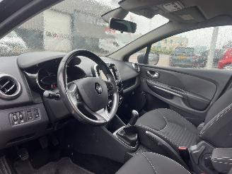 Renault Clio Estate 0.9 TCe Limited picture 13