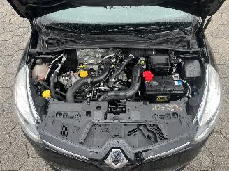 Renault Clio Estate 0.9 TCe Limited picture 7