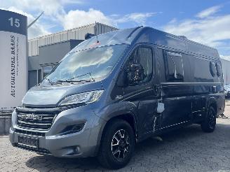 damaged campers Carthago  3.0 Malibu AUTOMAAT 130KW 2016/1