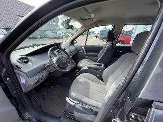 Renault Scenic 1.6-16V Business Line picture 16