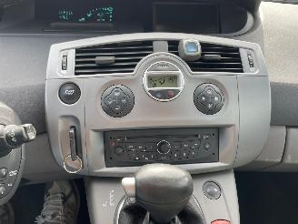 Renault Scenic 1.6-16V Business Line picture 11