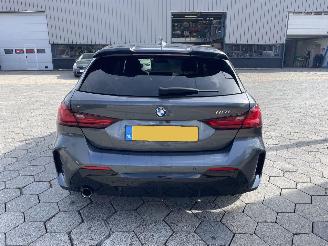 BMW 1-serie 118i High Executive picture 5