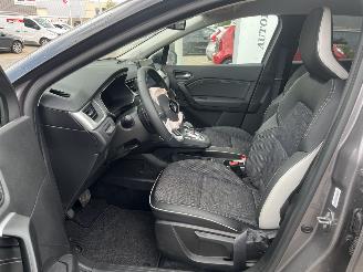 Renault Captur 1.3 TCe 140 Initiale Paris picture 16