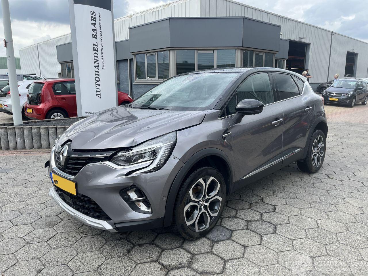 Renault Captur 1.3 TCe 140 Initiale Paris