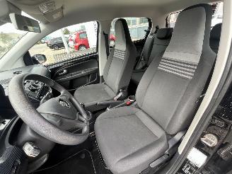 Volkswagen Up! 1.0 BMT move up! picture 14